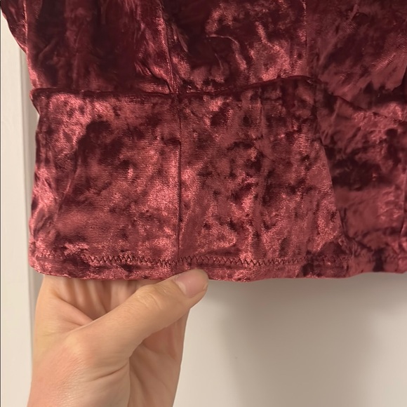 Flirtitude Velvet Bralette in Deep Burgundy - Picture 5 of 10